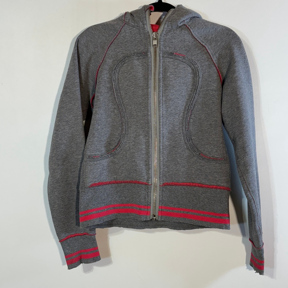 Lululemon Distressed Gray Pink Scuba Hoodie Women's Size 6 Athletic Athleisure